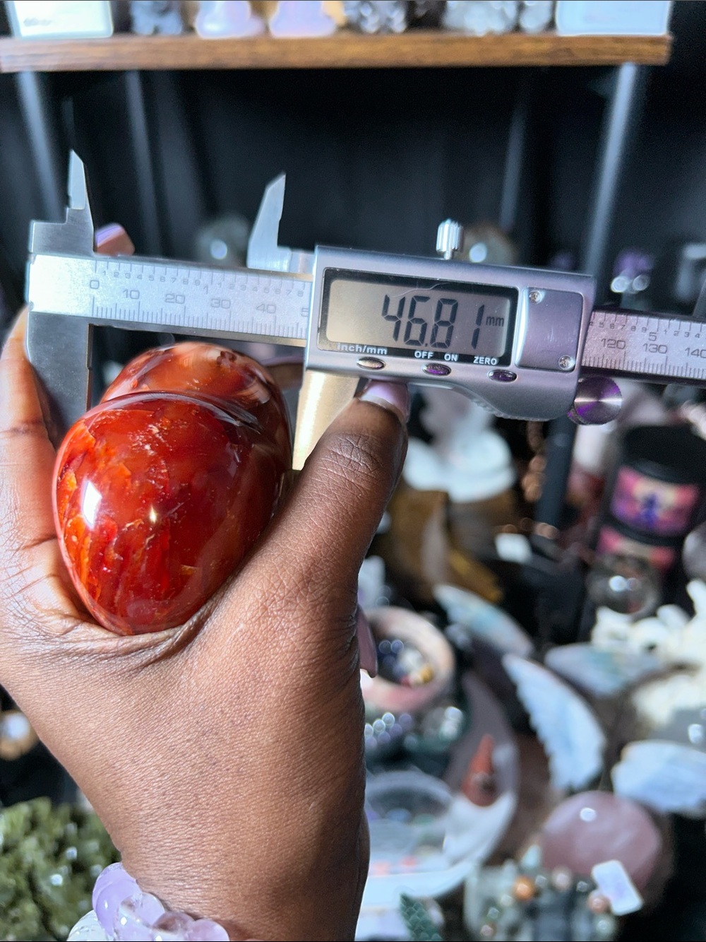 Polished Carnelian Agate Heart Gemstone Sculpture on Metal Stand - PRICE FIRM - Picture 7 of 7